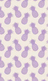 Classic Pineapple - Lilac Cream Rev